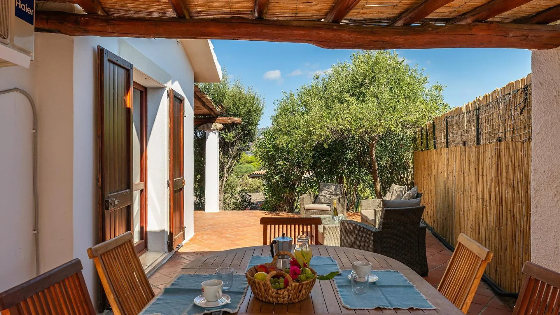 Villa Cristina Bella Villa Vista Mare E Porto Turistico Loc Notteri Villasimiuss